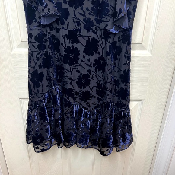 LoveShackFancy Alanis V-Neck Burnout Blue Velvet Ruffle Mini Dress Blue Size 6 - Picture 5 of 9